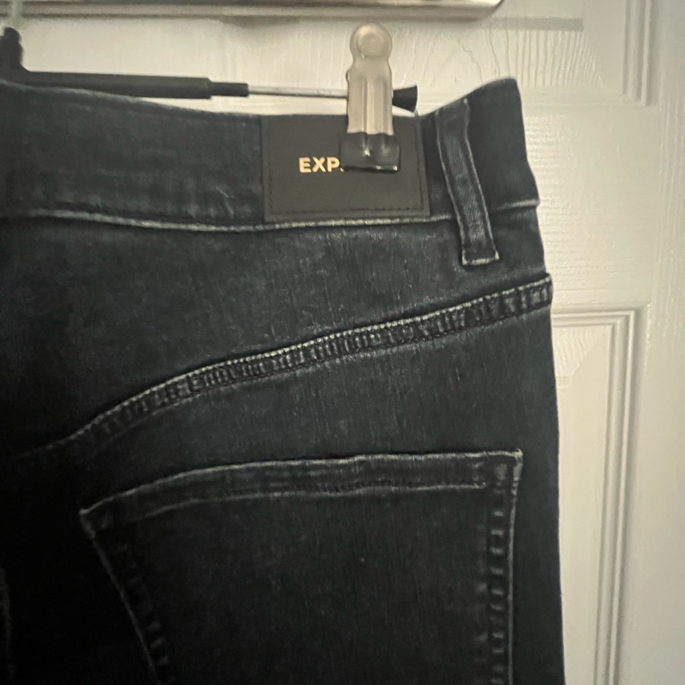 NWT Express Women’s Super High Waisted Dark Wash Ripped Supersoft Skinny Jeans 6 - Picture 6 of 7
